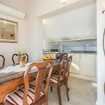 Appartamento Flores Luxury Rogoznica (Sibenik-Knin)