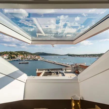 Apartman Flores Luxury Suites