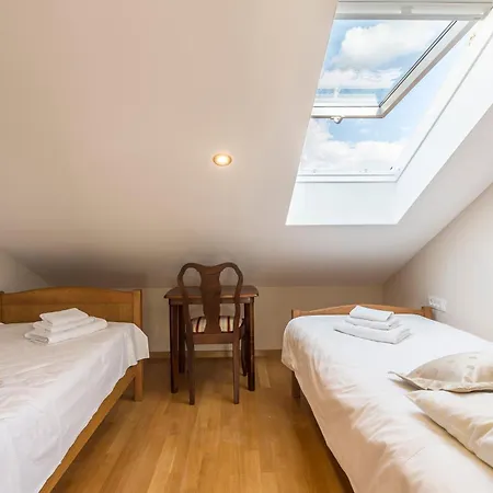 Apartman Flores Luxury Suites *