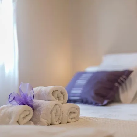Flores Apartmán *