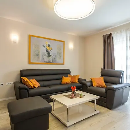 Flores Luxury Suites