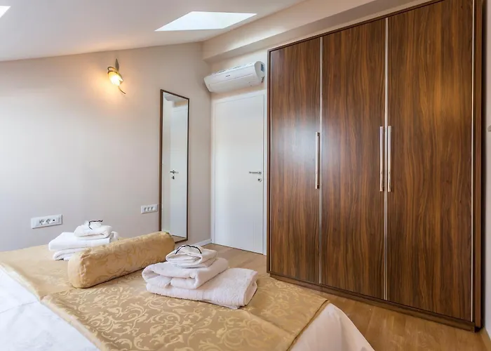 Apartamento Flores Luxury Suites