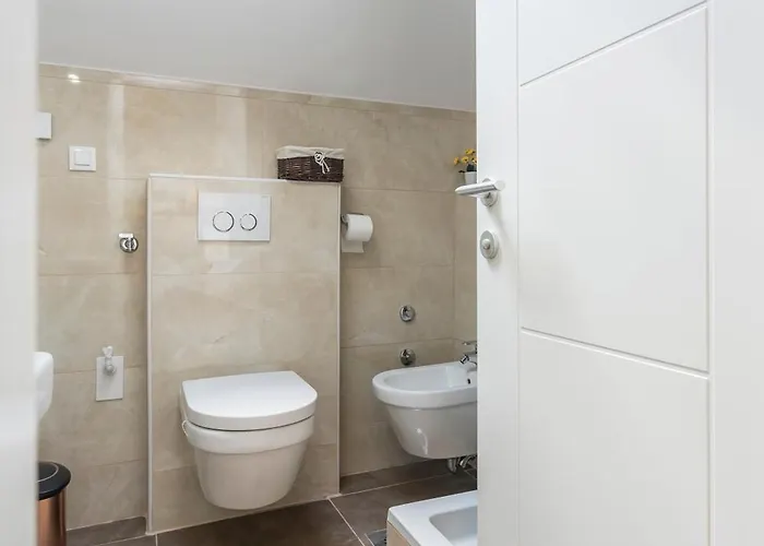 Flores Luxury Suites Apartamento *