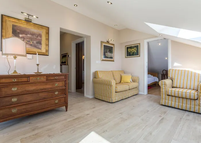 Flores Luxury Suites Rogoznica (Sibenik-Knin)