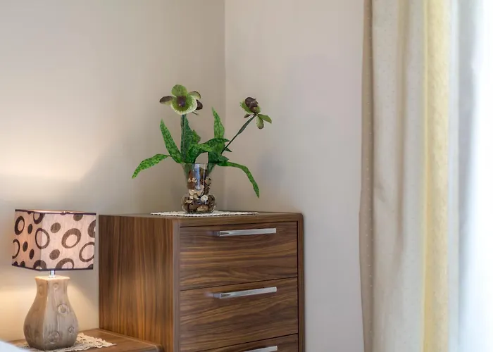 Flores Luxury Suites Apartamento *